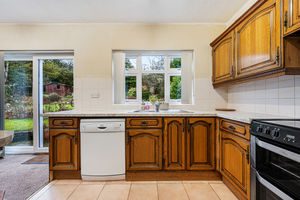 Photo 35- click for photo gallery